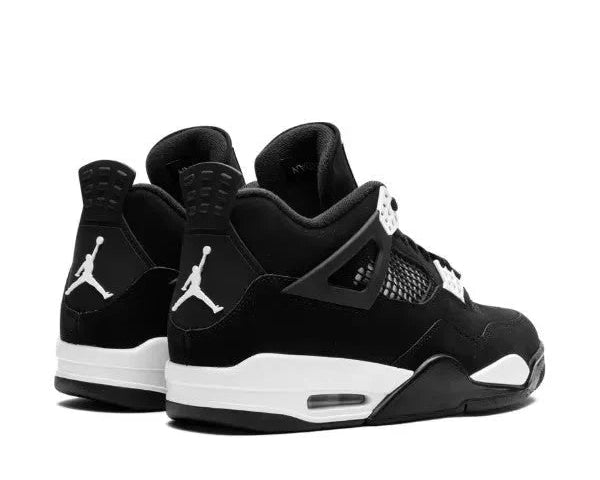 JORDAN 4 "WHITE THUNDER"